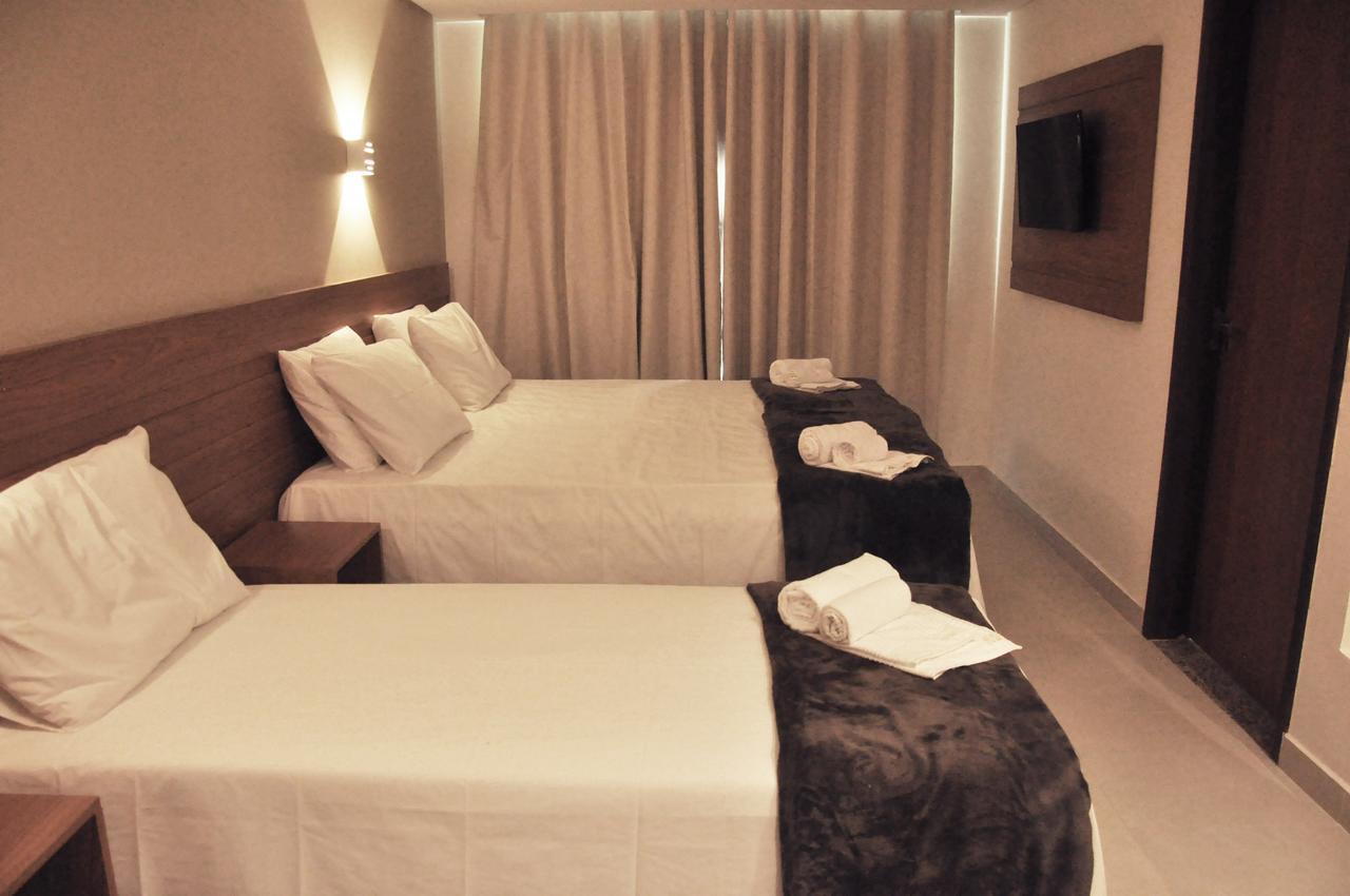 Rainha Hotel Гояна Екстер'єр фото