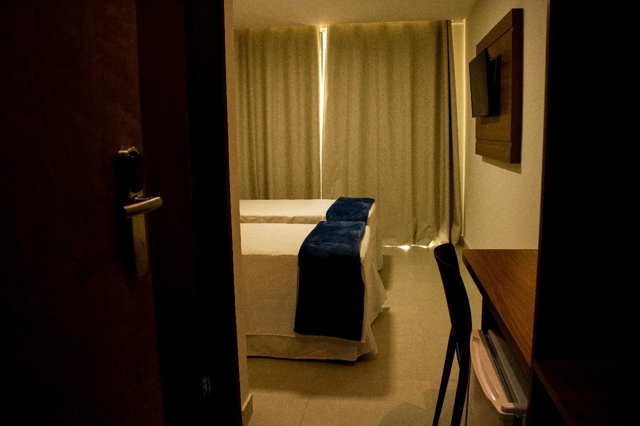 Rainha Hotel Гояна Екстер'єр фото